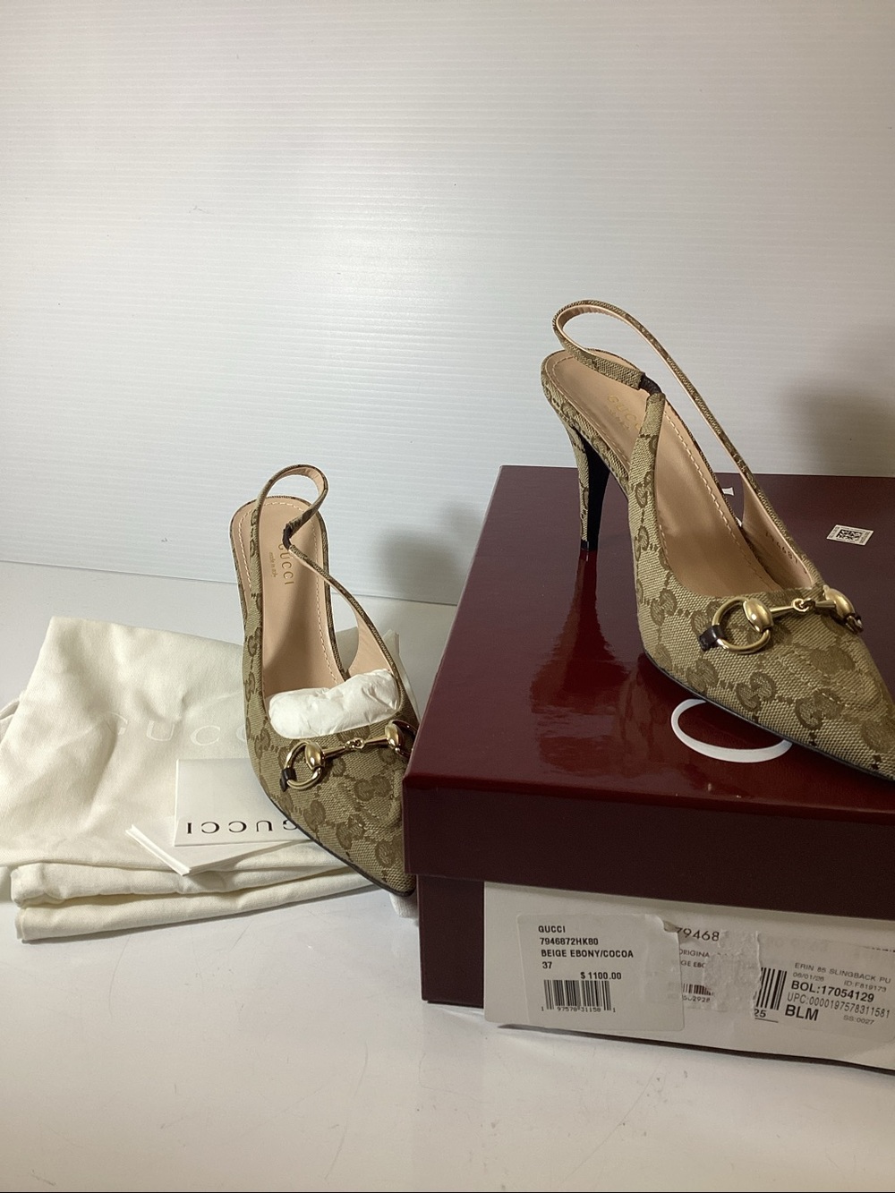 Gucci
Women's Horsebit Slingback Pumps - Picture 15 of 16